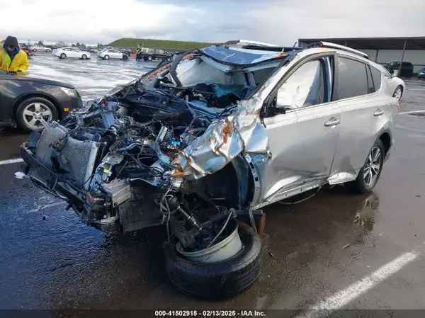 2T3RFREVXGW523398 2016 TOYOTA RAV 4 - Image 2