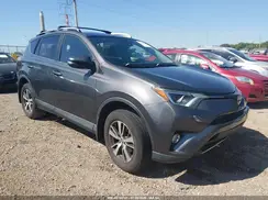 2T3RFREVXHW557004 2017 TOYOTA RAV 4