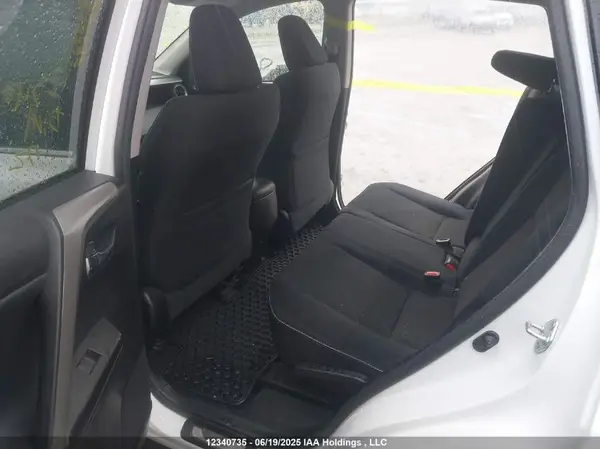 2T3RFREVXHW596756 2017 TOYOTA RAV 4 - Image 8