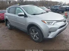 2T3RFREVXHW660908 2017 TOYOTA RAV 4