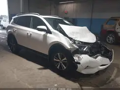 2T3RFREVXHW683198 2017 TOYOTA RAV 4