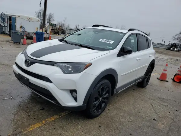2T3RFREVXJW707294 2018 TOYOTA RAV 4 - Image 1