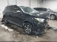 2T3RFREVXJW716349 2018 TOYOTA RAV 4
