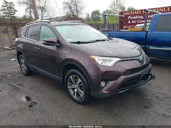 2T3RFREVXJW721339 2018 TOYOTA RAV 4 - Image 1