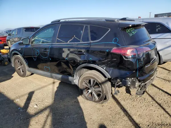 2T3RFREVXJW732101 2018 TOYOTA RAV 4 - Image 2