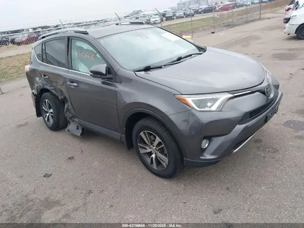 2T3RFREVXJW753644 2018 TOYOTA RAV 4