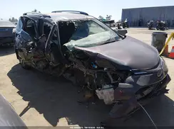 2T3RFREVXJW765826 2018 TOYOTA RAV 4