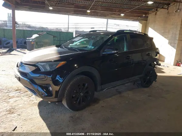 2T3RFREVXJW779144 2018 TOYOTA RAV 4 - Image 2