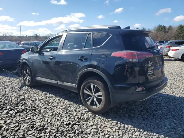 2T3RFREVXJW780374 2018 TOYOTA RAV 4 - Image 2