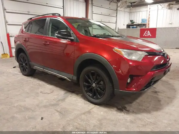 2T3RFREVXJW790385 2018 TOYOTA RAV 4 - Image 1