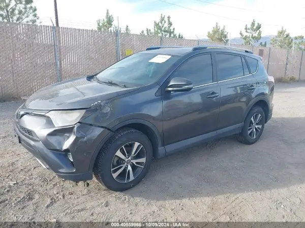 2T3RFREVXJW795909 2018 TOYOTA RAV 4 - Image 2