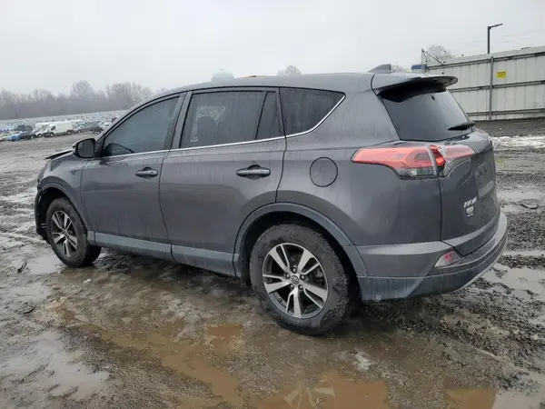 2T3RFREVXJW800445 2018 TOYOTA RAV 4 - Image 2