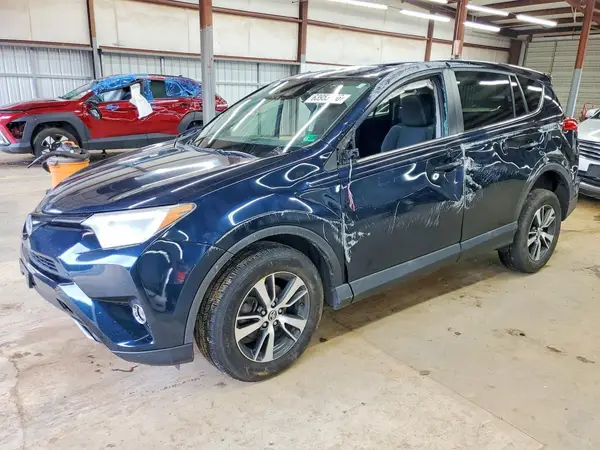 2T3RFREVXJW803779 2018 TOYOTA RAV 4 - Image 1