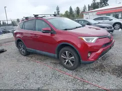 2T3RFREVXJW809565 2018 TOYOTA RAV 4