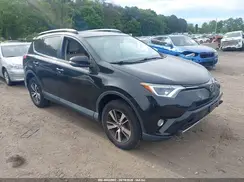 2T3RFREVXJW817231 2018 TOYOTA RAV 4