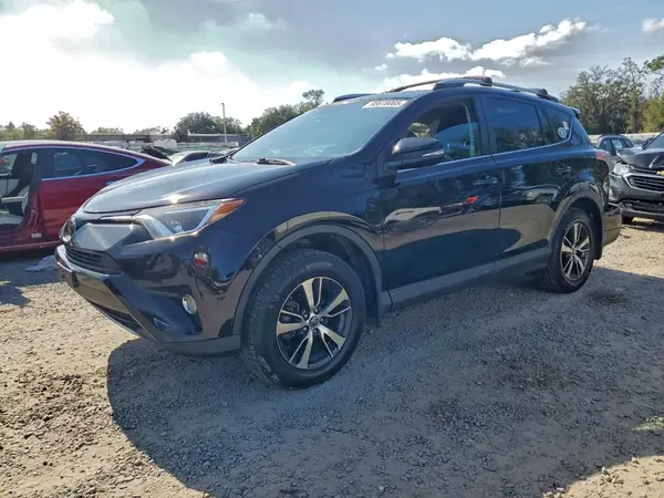 2T3RFREVXJW844915 2018 TOYOTA RAV 4 - Image 1