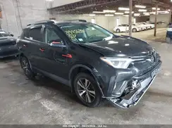 2T3RFREVXJW857874 2018 TOYOTA RAV 4