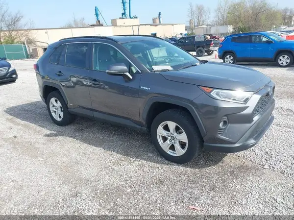 2T3RWRFV0KW027727 2019 TOYOTA RAV 4 - Image 1