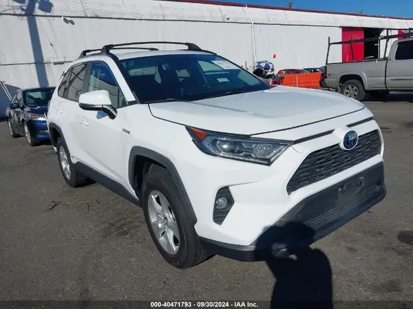 2T3RWRFV0LW076153 2020 TOYOTA RAV 4 - Image 1