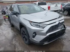 2T3RWRFV0MW103580 2021 TOYOTA RAV 4