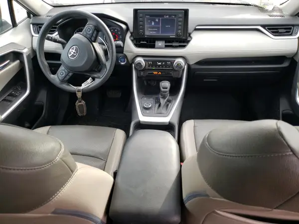 2T3RWRFV0MW127216 2021 TOYOTA RAV 4 - Image 8