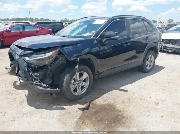 2T3RWRFV0NW133289 2022 TOYOTA RAV 4 - Image 2