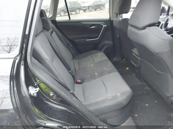 2T3RWRFV1MW114474 2021 TOYOTA RAV 4 - Image 8