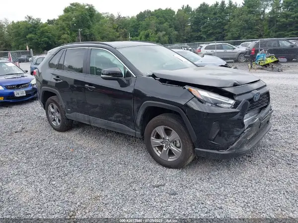 2T3RWRFV1RW196861 2024 TOYOTA RAV 4 - Image 1