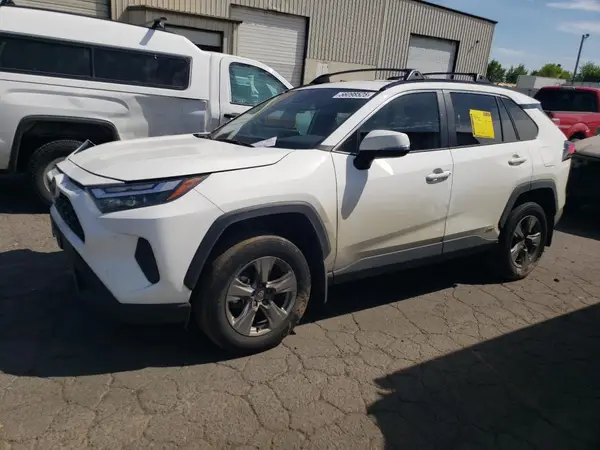 2T3RWRFV1RW219703 2024 TOYOTA RAV 4 - Image 1