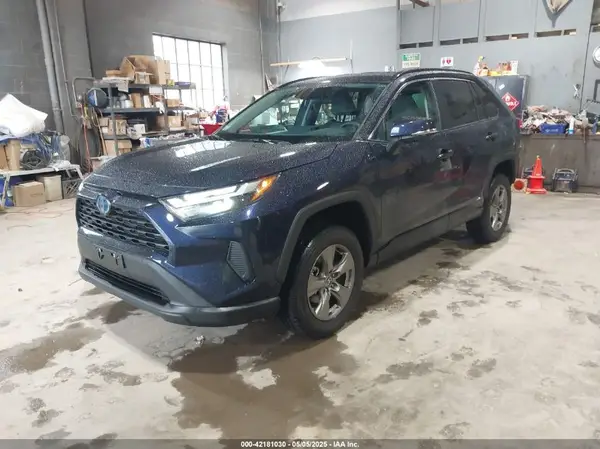 2T3RWRFV1RW232855 2024 TOYOTA RAV 4 - Image 2