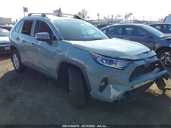 2T3RWRFV2LW050802 2020 TOYOTA RAV 4 - Image 1