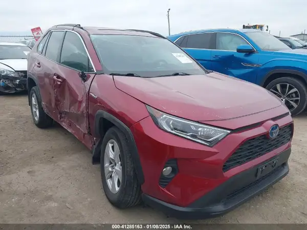2T3RWRFV2MW126990 2021 TOYOTA RAV 4 - Image 1