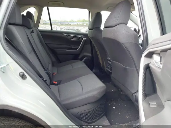 2T3RWRFV2PW185591 2023 TOYOTA RAV 4 - Image 8