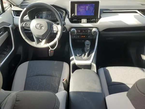 2T3RWRFV2RW214705 2024 TOYOTA RAV 4 - Image 8