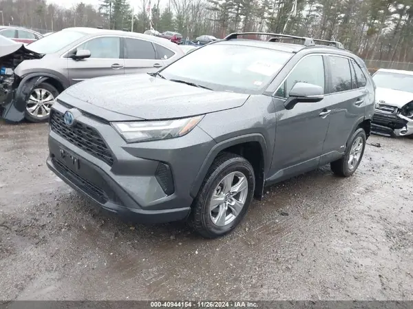 2T3RWRFV2RW223890 2024 TOYOTA RAV 4 - Image 2