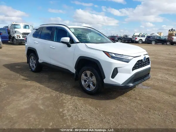 2T3RWRFV2RW230662 2024 TOYOTA RAV 4 - Image 1