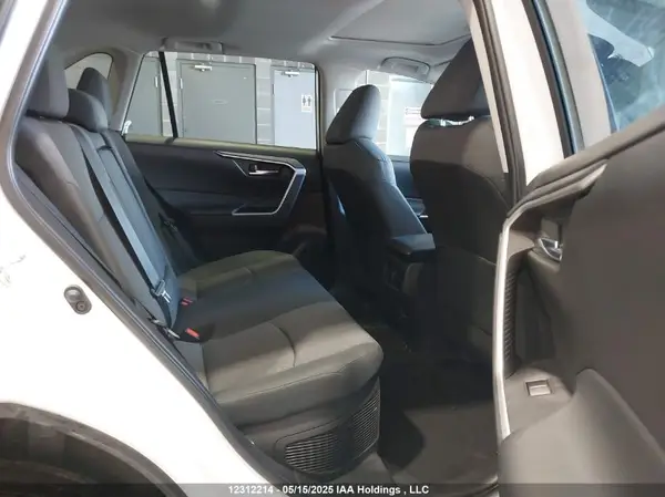 2T3RWRFV2RW230662 2024 TOYOTA RAV 4 - Image 8