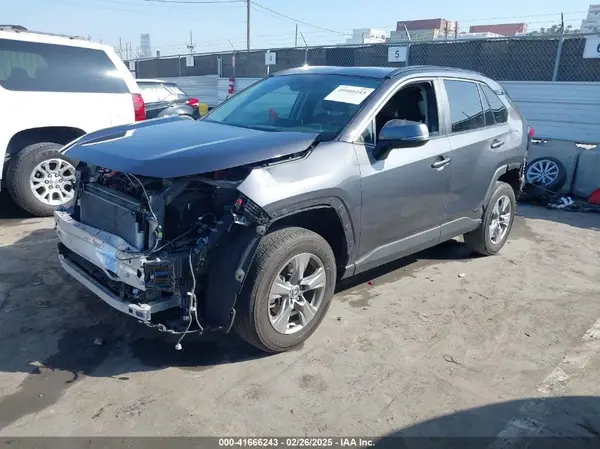 2T3RWRFV2RW234436 2024 TOYOTA RAV 4 - Image 2