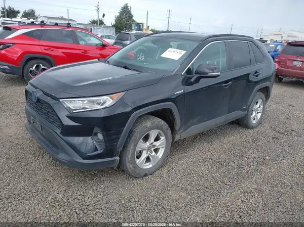 2T3RWRFV3LW064403 2020 TOYOTA RAV 4 - Image 2