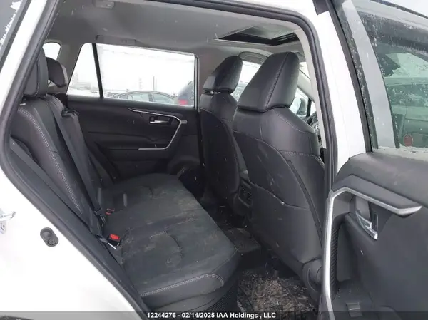 2T3RWRFV3RW248703 2024 TOYOTA RAV 4 - Image 8