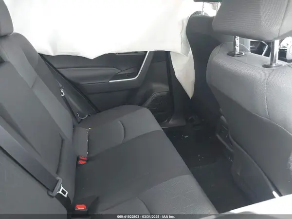2T3RWRFV3RW250435 2024 TOYOTA RAV 4 - Image 8