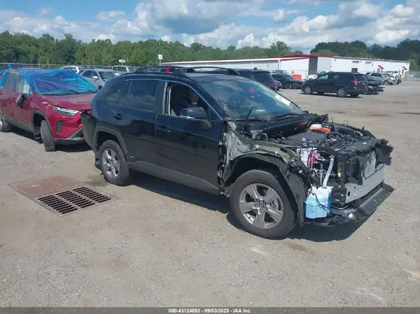 2T3RWRFV3SW290620 2025 TOYOTA RAV 4 - Image 1