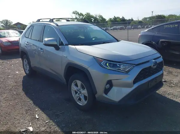 2T3RWRFV4LW055080 2020 TOYOTA RAV 4 - Image 1