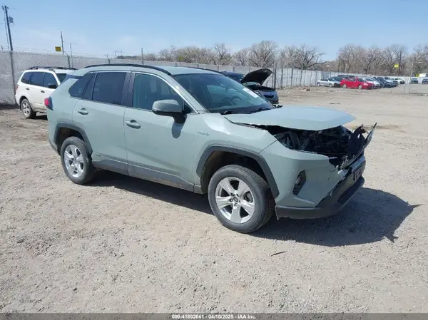 2T3RWRFV4MW110189 2021 TOYOTA RAV 4 - Image 1