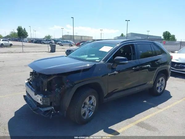 2T3RWRFV4RW200935 2024 TOYOTA RAV 4 - Image 2
