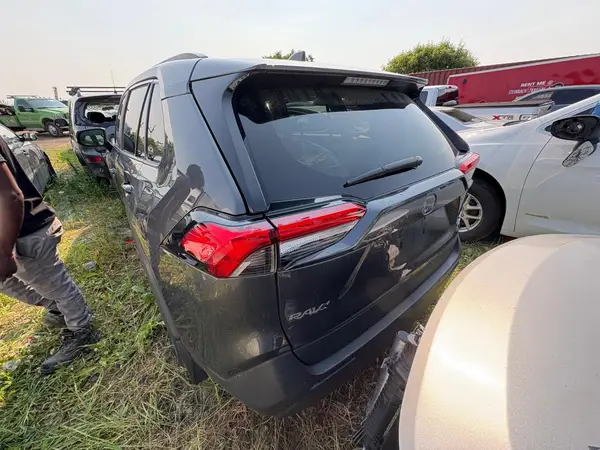 2T3RWRFV4RW216732 2024 TOYOTA RAV 4 - Image 2