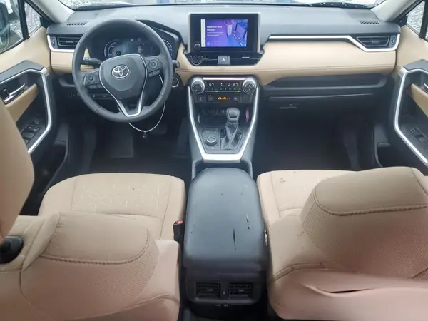 2T3RWRFV4RW219002 2024 TOYOTA RAV 4 - Image 8
