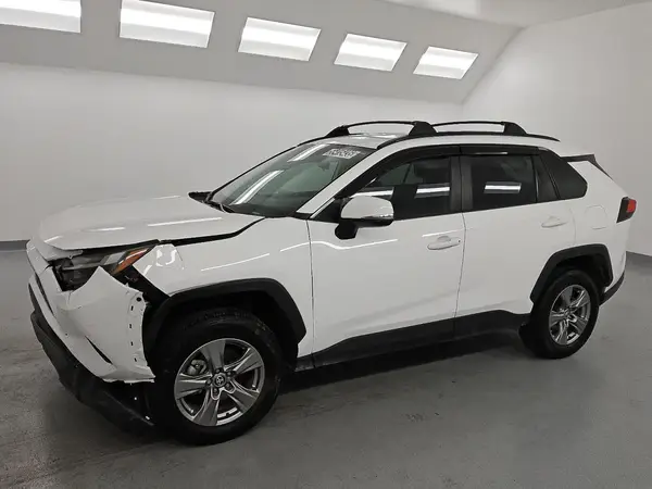 2T3RWRFV4RW227651 2024 TOYOTA RAV 4 - Image 1
