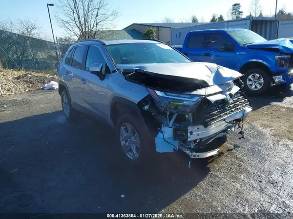 2T3RWRFV4RW238732 2024 TOYOTA RAV 4 - Image 1