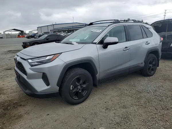 2T3RWRFV4RW239640 2024 TOYOTA RAV 4 - Image 1